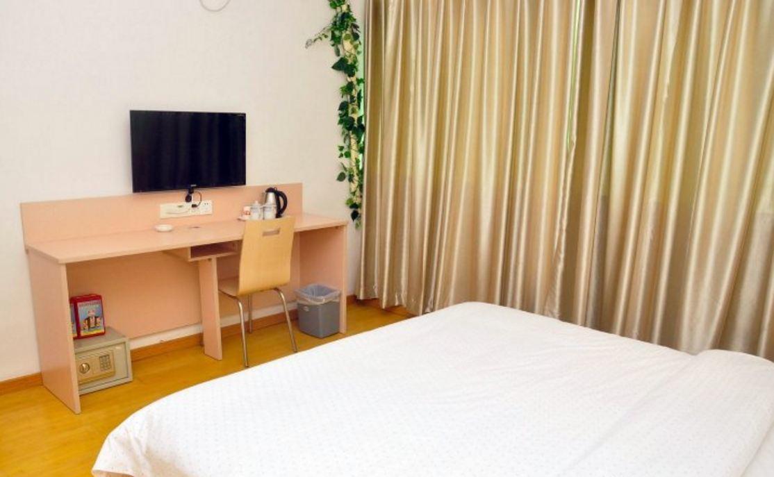Yimi Inn Shiqiao Metro Sation Pedestrian Street Branch Quảng Châu Ngoại thất bức ảnh