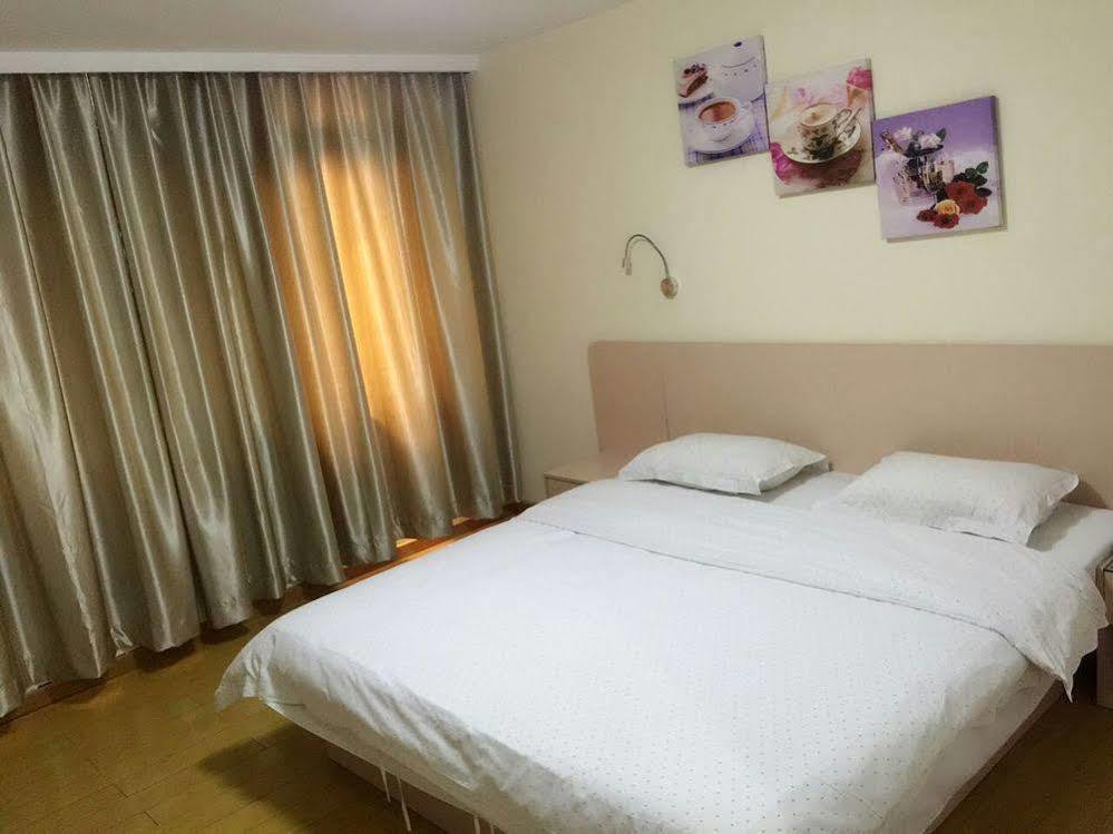 Yimi Inn Shiqiao Metro Sation Pedestrian Street Branch Quảng Châu Ngoại thất bức ảnh